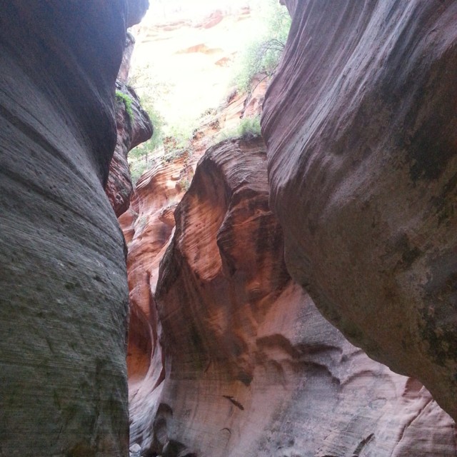 Kanarraville Falls Hike - sculpted walls