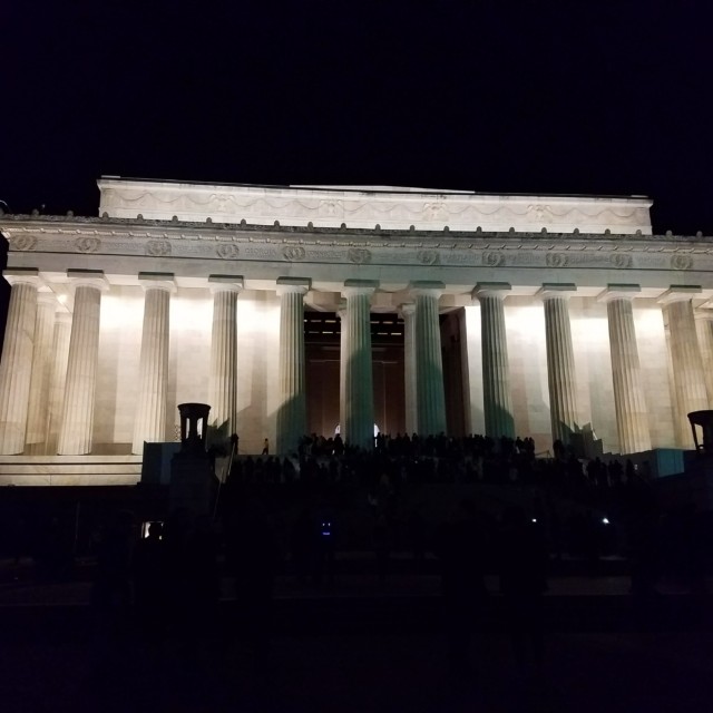 Lincoln Memorial at night